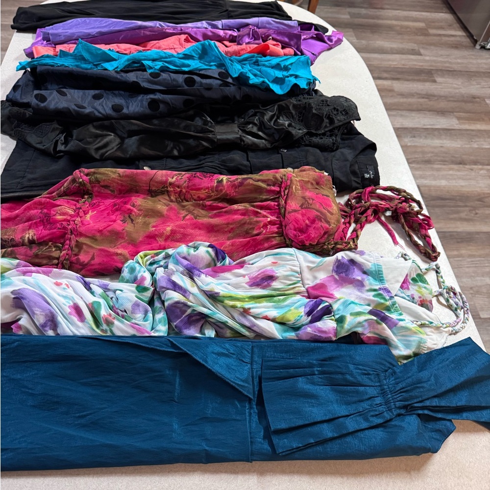 Mixed Women's Dresses and Tops Bundle - Multicolor